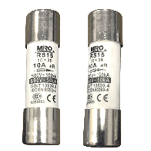 Fusible para semiconductores